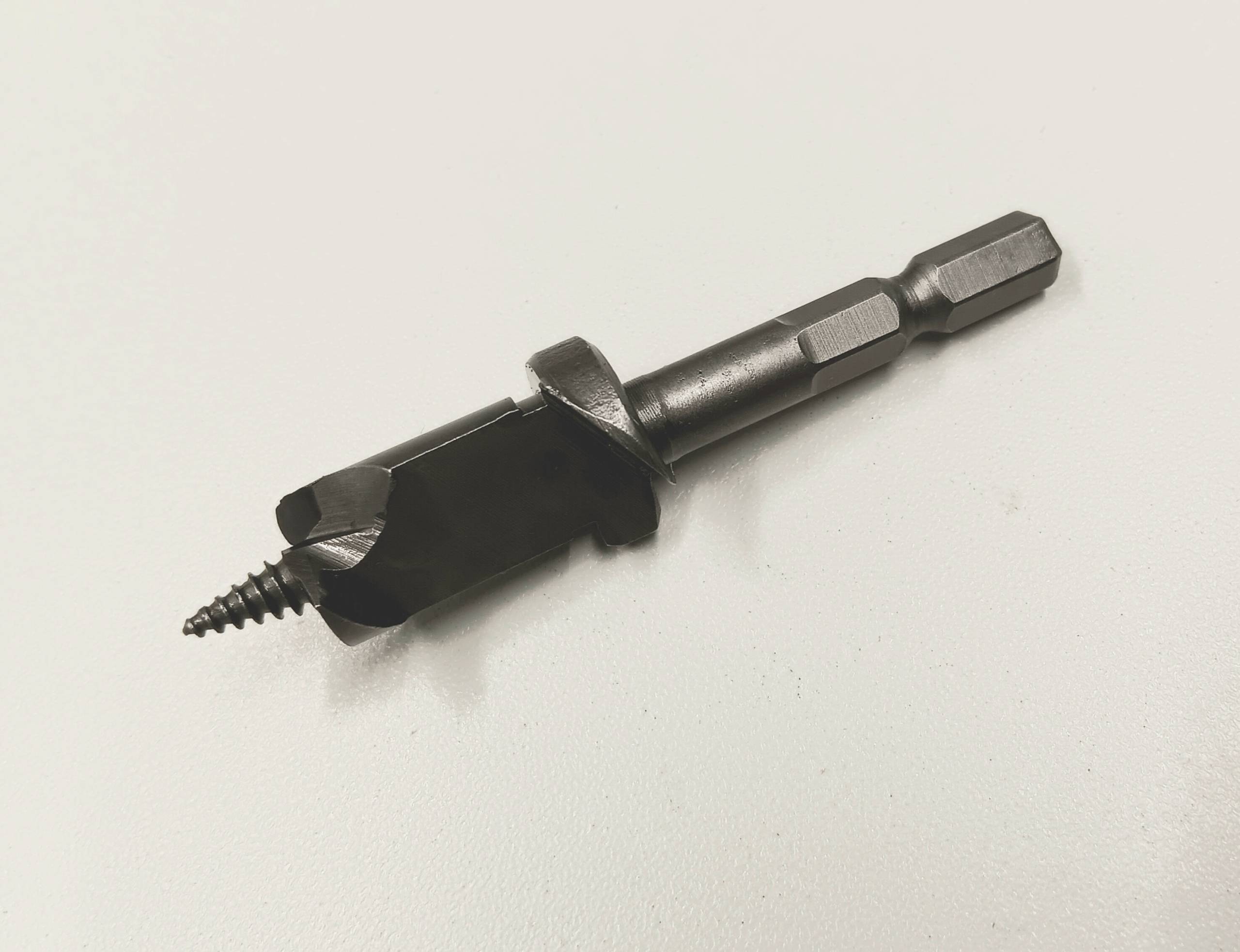 Special drill bit for inoculation holes